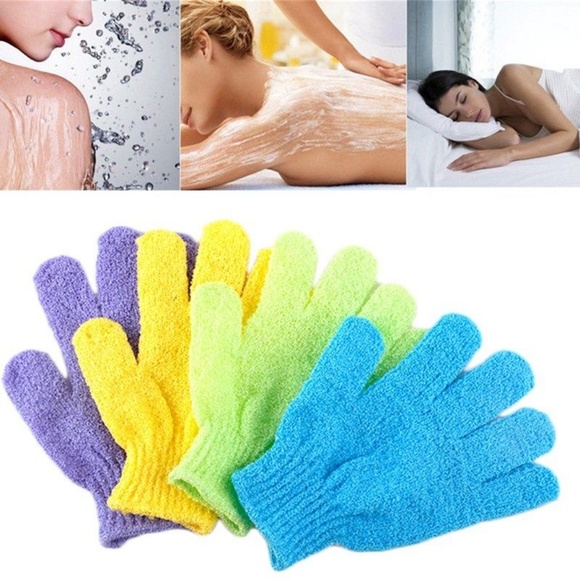 Accessories - ➰2 pc Exfoliating Body Gloves